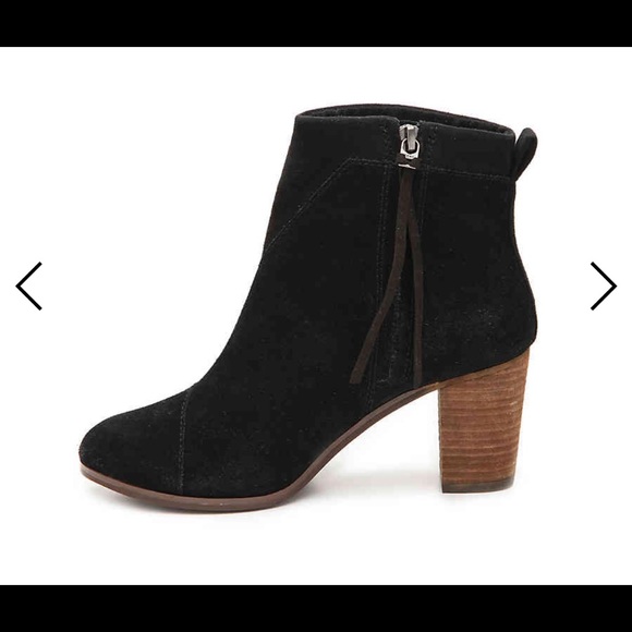 Lunata Bootie - Picture 2 of 5